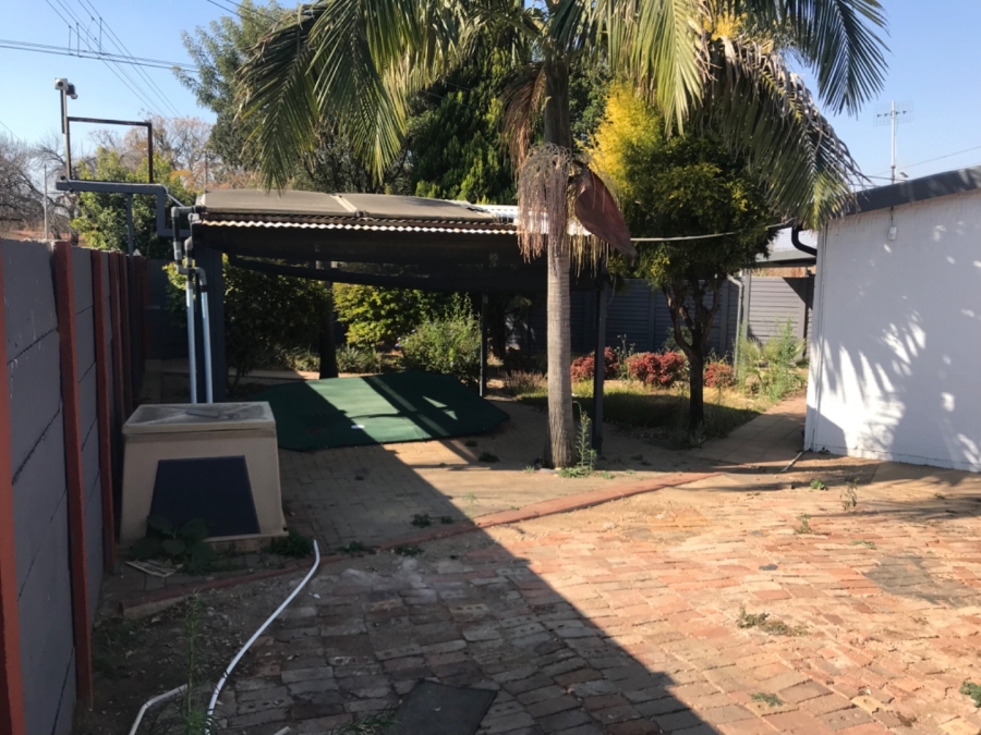 2 Bedroom Property for Sale in Danville Gauteng