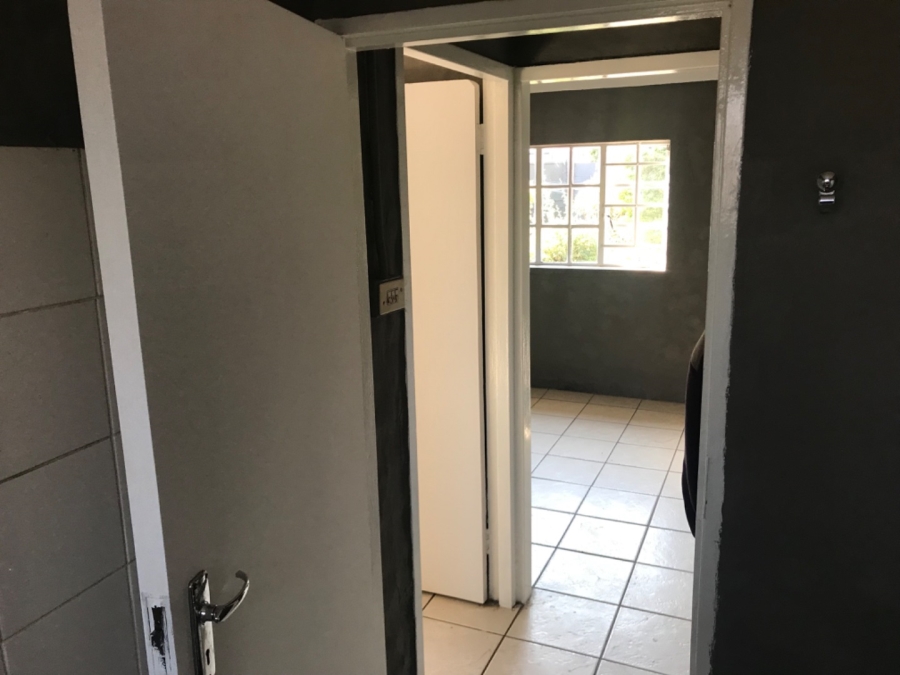 2 Bedroom Property for Sale in Danville Gauteng