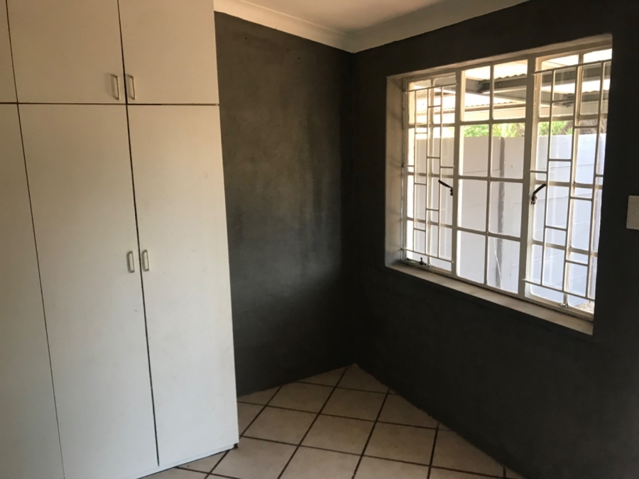 2 Bedroom Property for Sale in Danville Gauteng