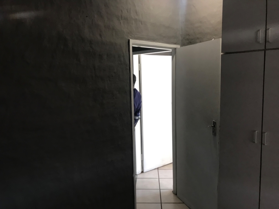 2 Bedroom Property for Sale in Danville Gauteng