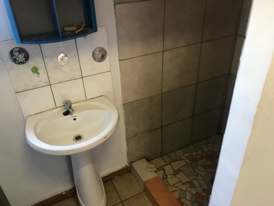 2 Bedroom Property for Sale in Danville Gauteng