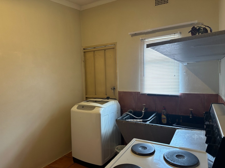 To Let 1 Bedroom Property for Rent in Lyttelton Manor Gauteng