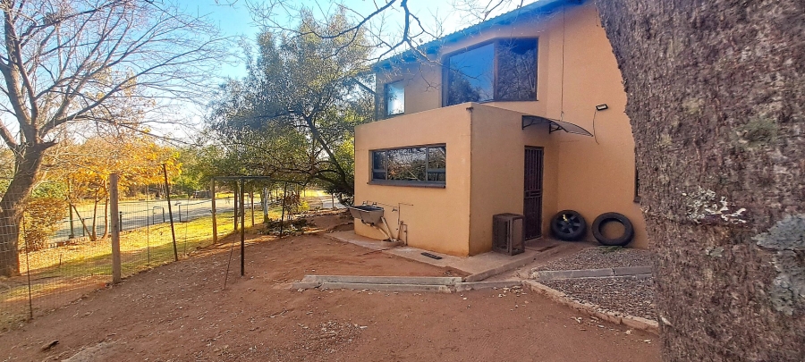 To Let 2 Bedroom Property for Rent in Glen Austin Gauteng