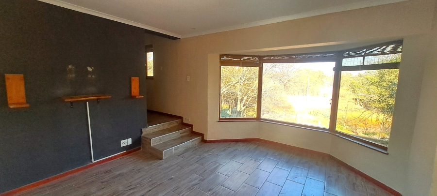 To Let 2 Bedroom Property for Rent in Glen Austin Gauteng