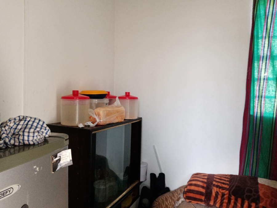 To Let 1 Bedroom Property for Rent in Brixton Gauteng