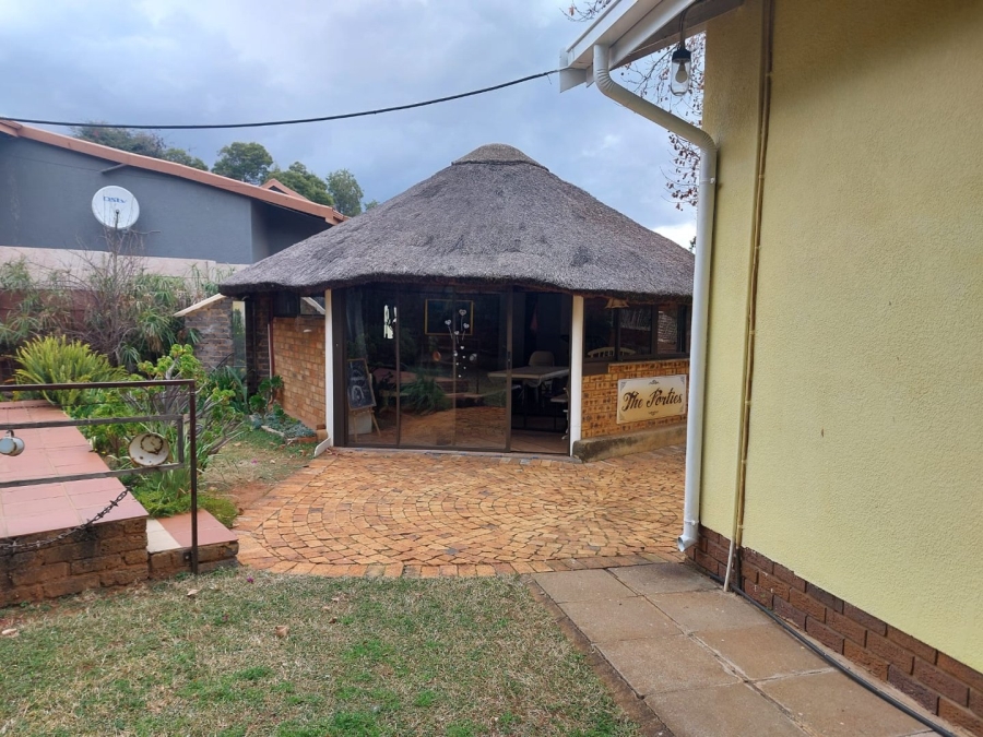 4 Bedroom Property for Sale in Westonaria Gauteng