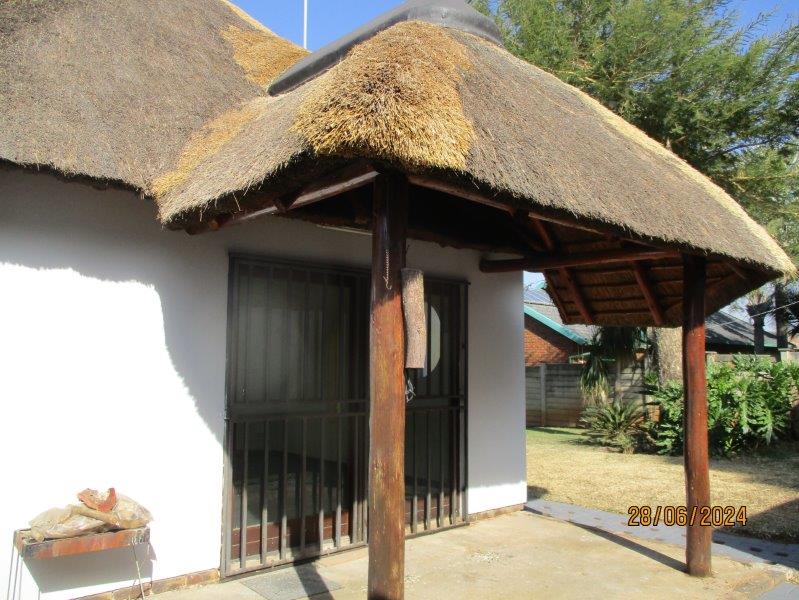 4 Bedroom Property for Sale in Suiderberg Gauteng