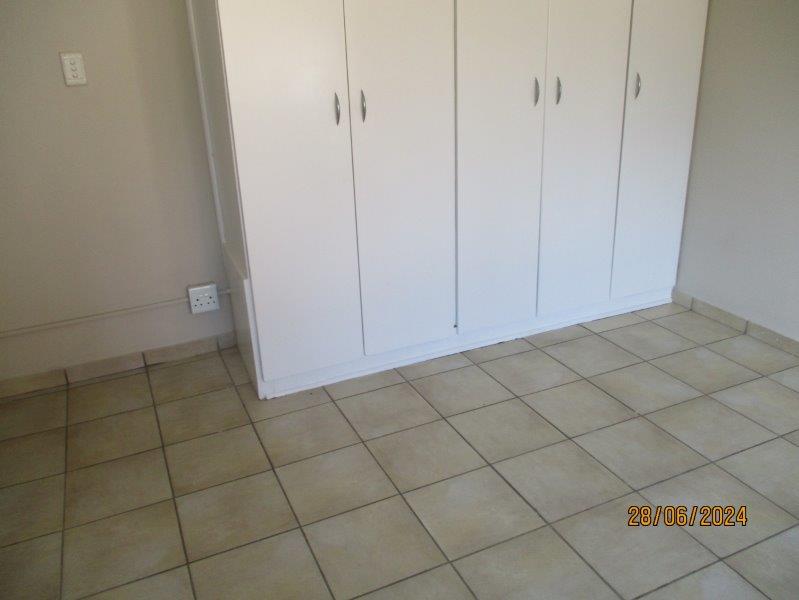 4 Bedroom Property for Sale in Suiderberg Gauteng