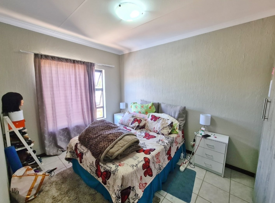 To Let 1 Bedroom Property for Rent in Bergbron Gauteng