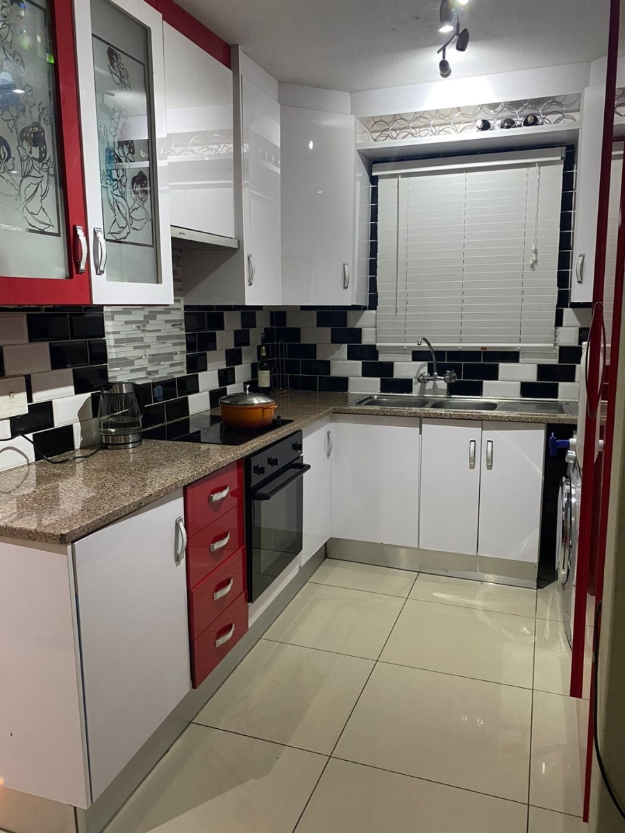 To Let 2 Bedroom Property for Rent in Parkrand Gauteng