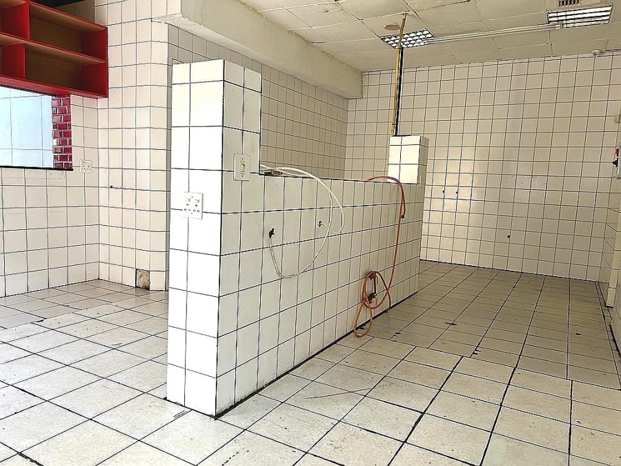 To Let  Bedroom Property for Rent in Fairland Gauteng