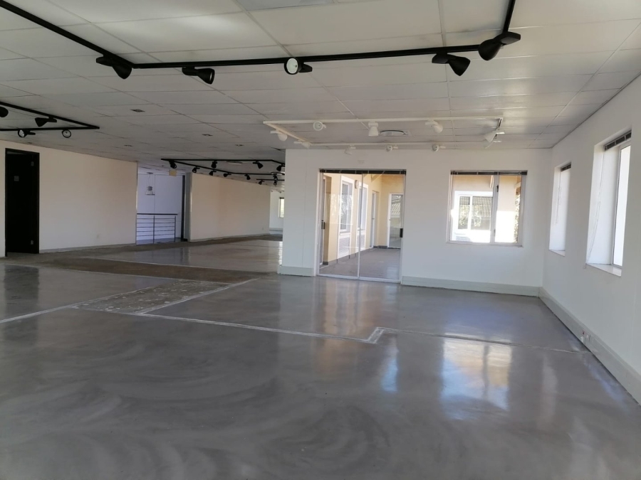 Commercial Property for Sale in Woodmead Gauteng