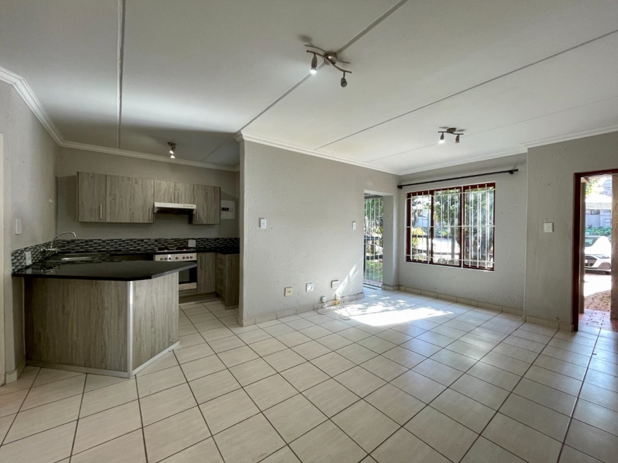 To Let 1 Bedroom Property for Rent in Atholl Gauteng