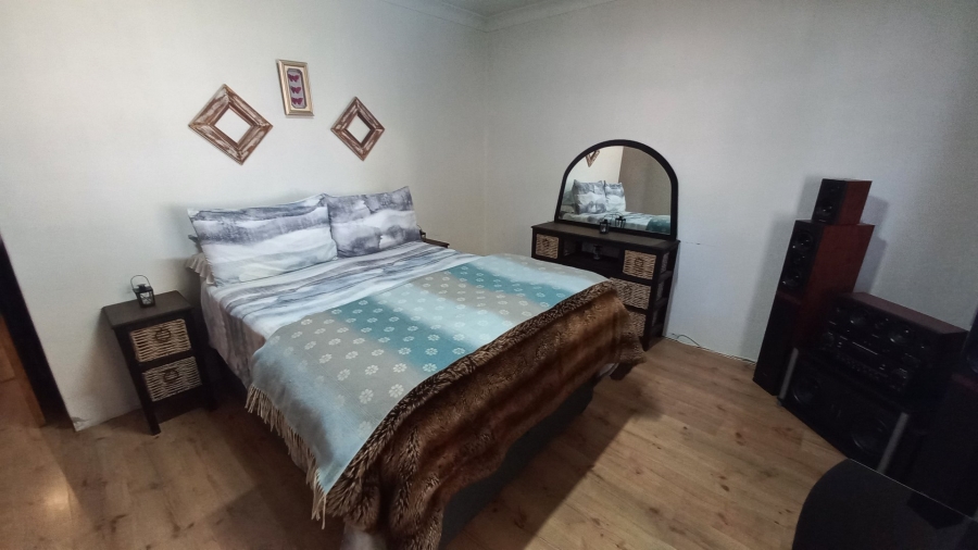 3 Bedroom Property for Sale in Witpoortjie Gauteng