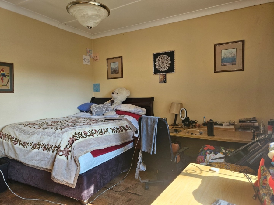 3 Bedroom Property for Sale in Fontainebleau Gauteng