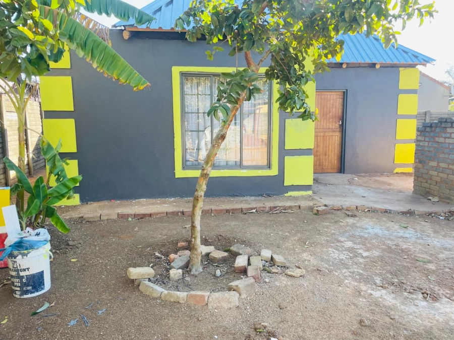  Bedroom Property for Sale in Pretoria Gardens Gauteng