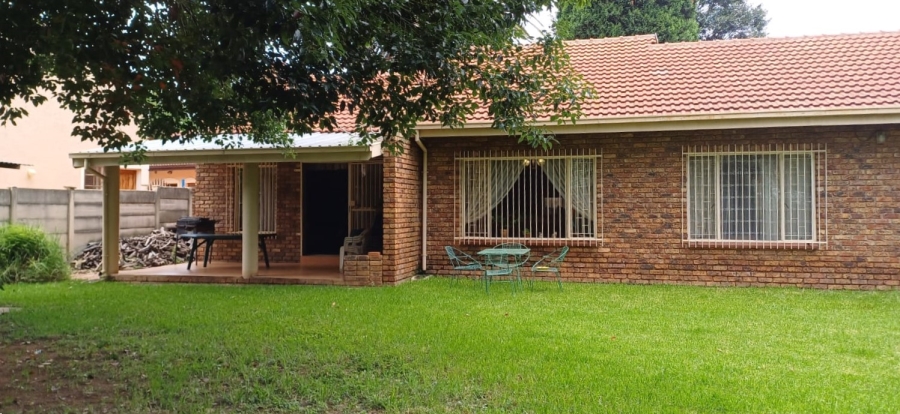 4 Bedroom Property for Sale in Bester Gauteng