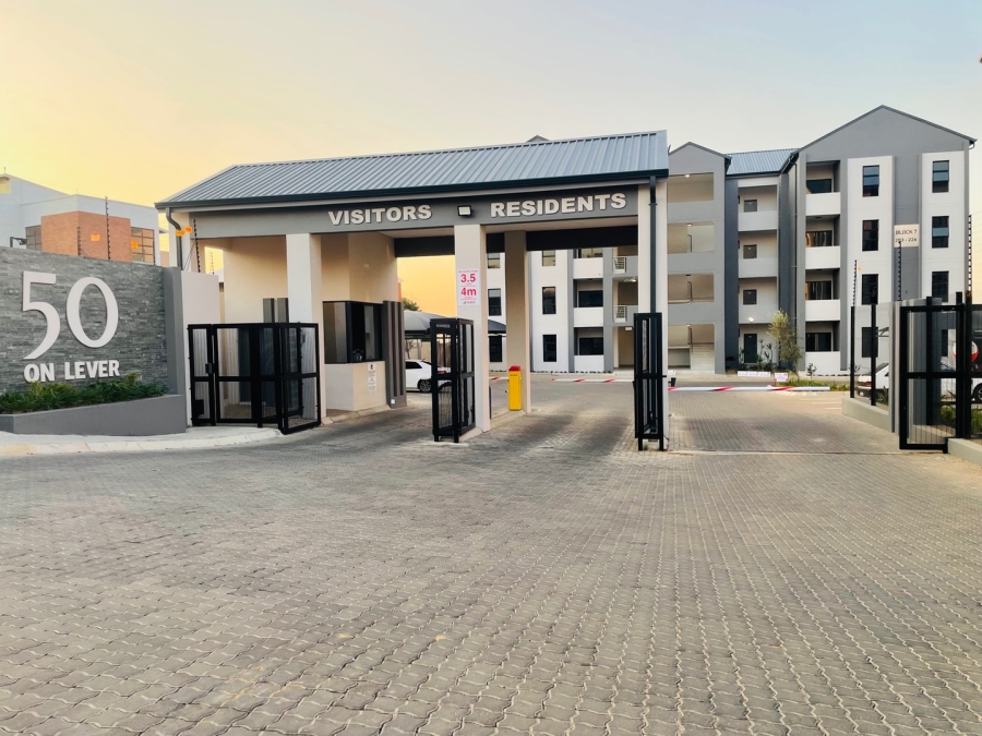 To Let 1 Bedroom Property for Rent in Carlswald Gauteng