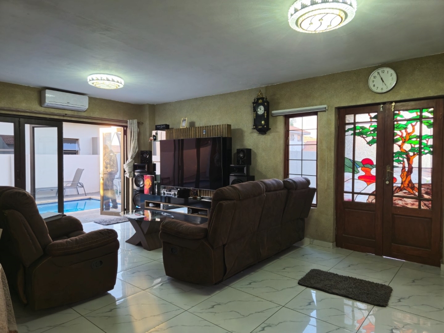 4 Bedroom Property for Sale in Silver Stone Country Estate Gauteng