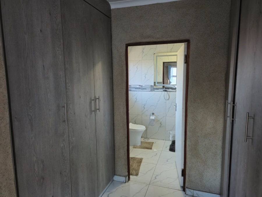 4 Bedroom Property for Sale in Silver Stone Country Estate Gauteng