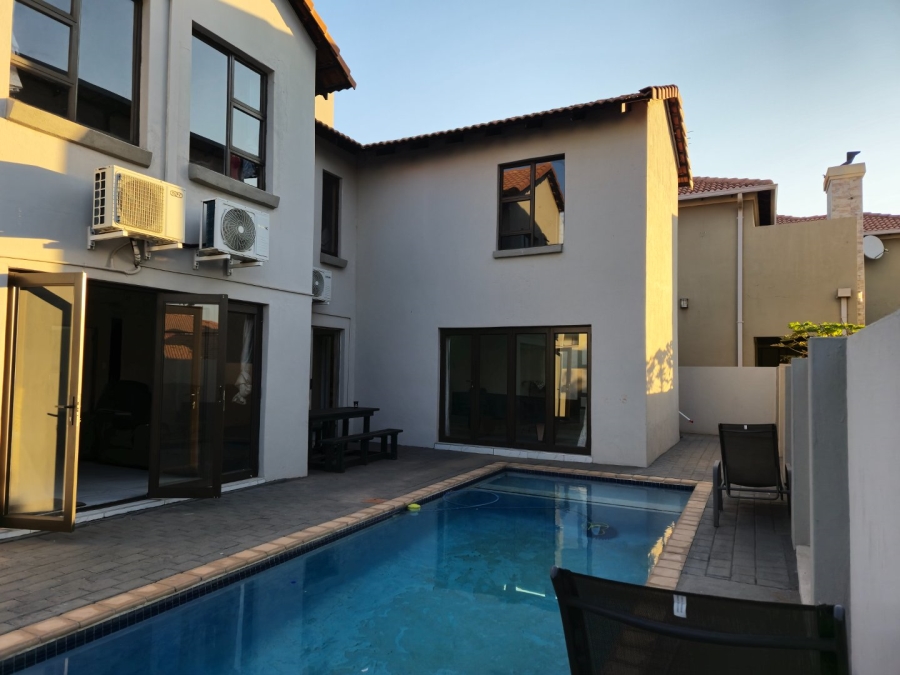 4 Bedroom Property for Sale in Silver Stone Country Estate Gauteng