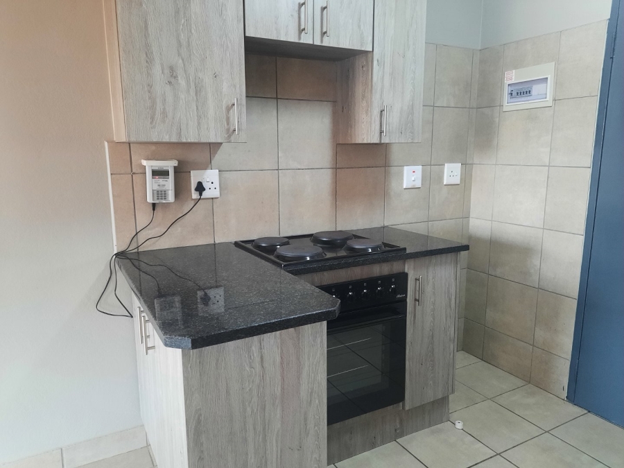 2 Bedroom Property for Sale in Montana Tuine Gauteng