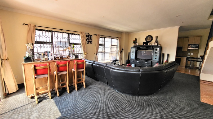 4 Bedroom Property for Sale in Irene View Estate Gauteng