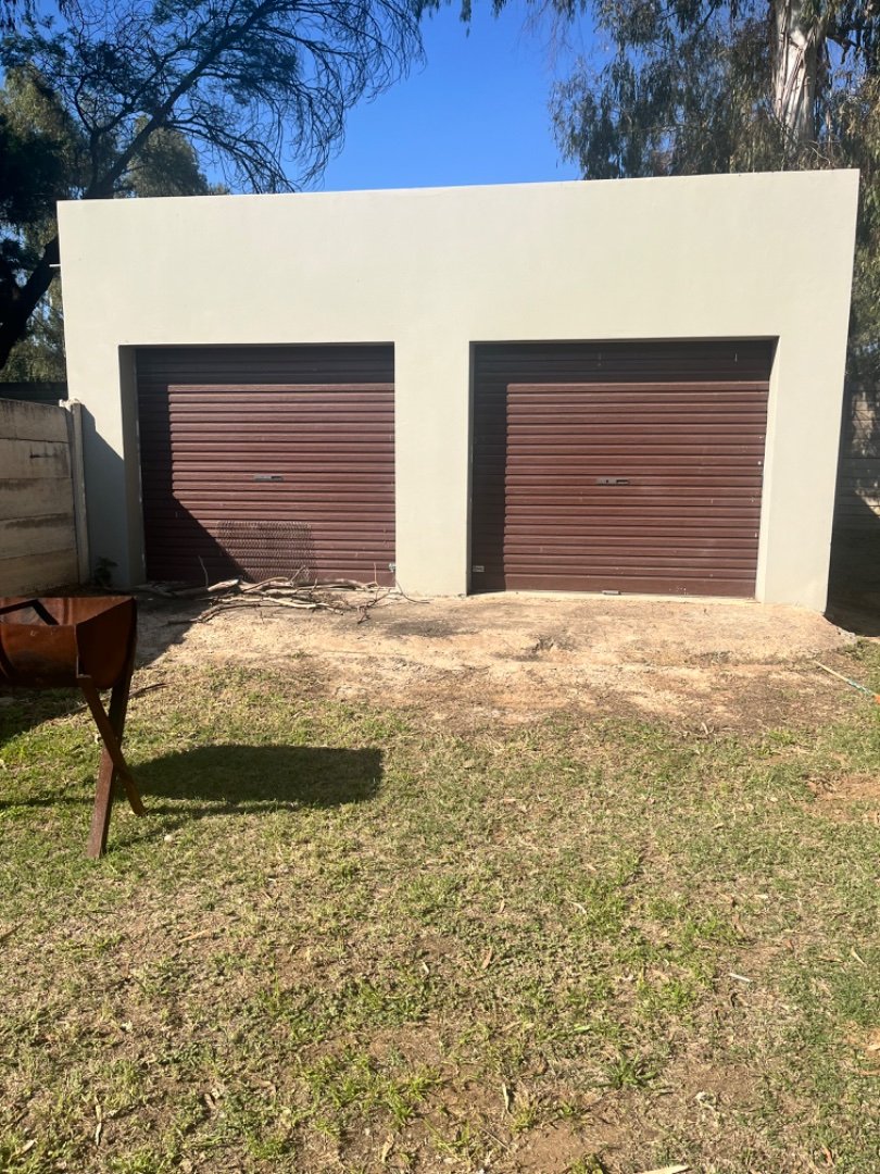 To Let 3 Bedroom Property for Rent in Marister Gauteng