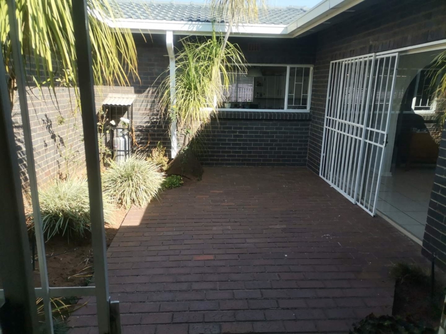 4 Bedroom Property for Sale in Parkrand Gauteng