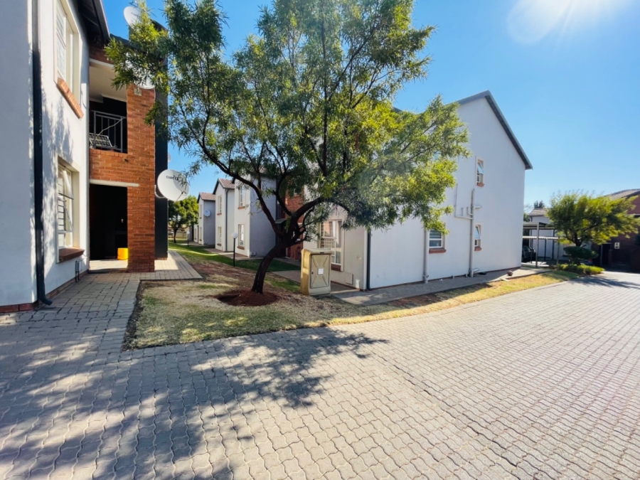 3 Bedroom Property for Sale in Terenure Gauteng