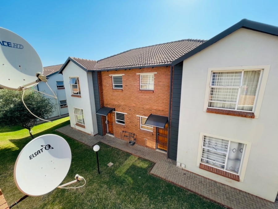 3 Bedroom Property for Sale in Terenure Gauteng