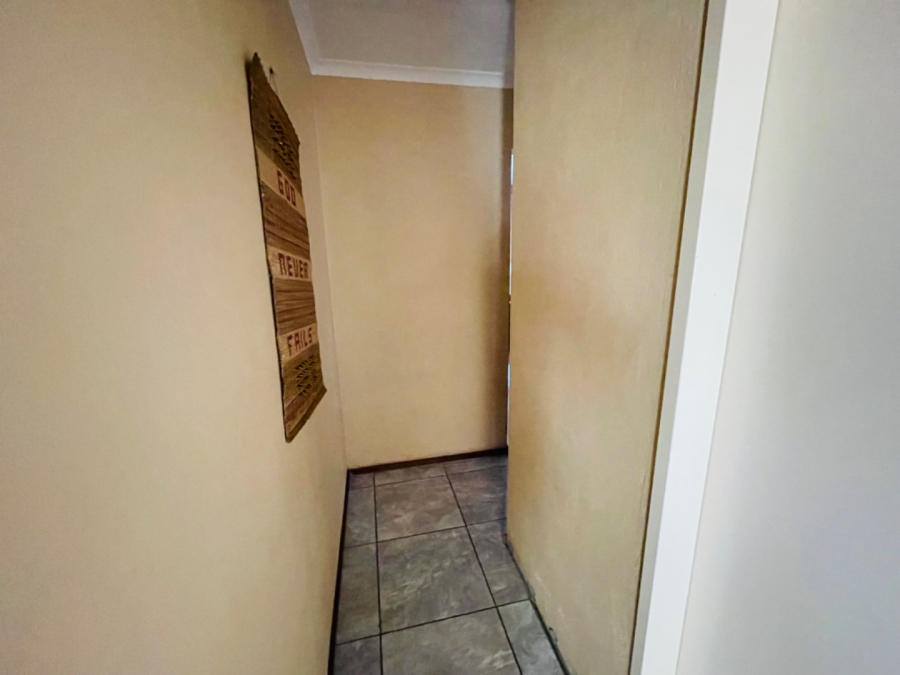 3 Bedroom Property for Sale in Terenure Gauteng