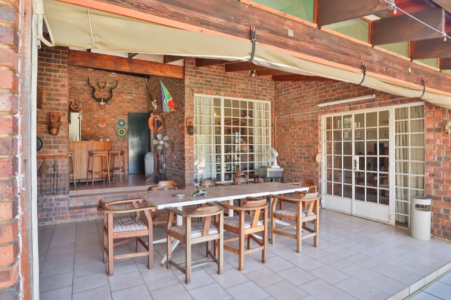 3 Bedroom Property for Sale in Hartebeestfontein Gauteng