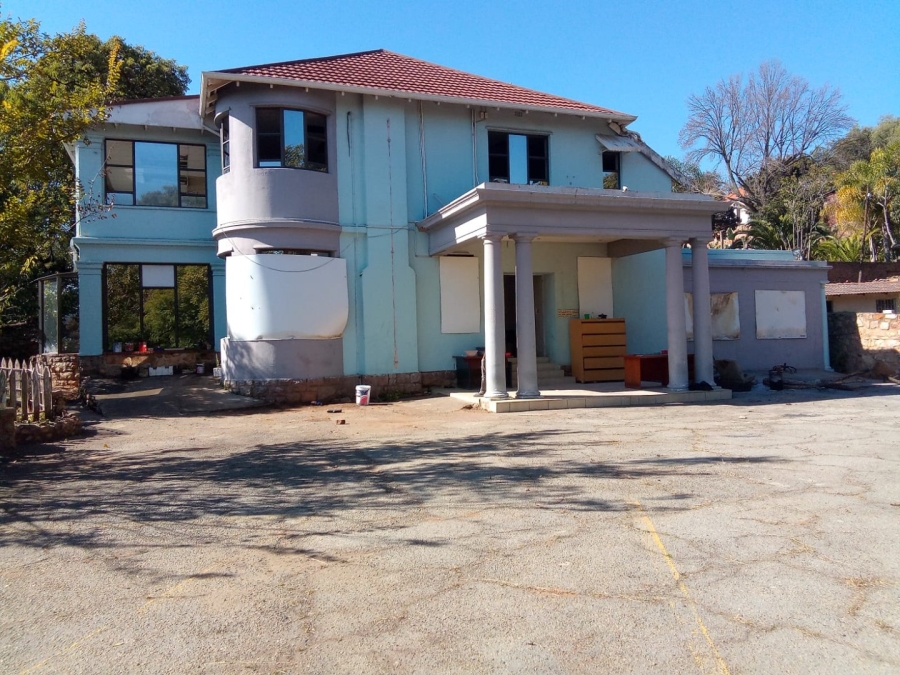  Bedroom Property for Sale in Houghton Estate Gauteng