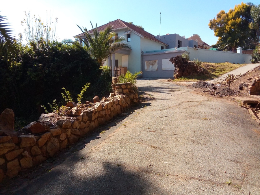  Bedroom Property for Sale in Houghton Estate Gauteng