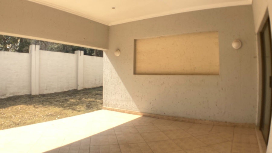 3 Bedroom Property for Sale in Ferndale Gauteng