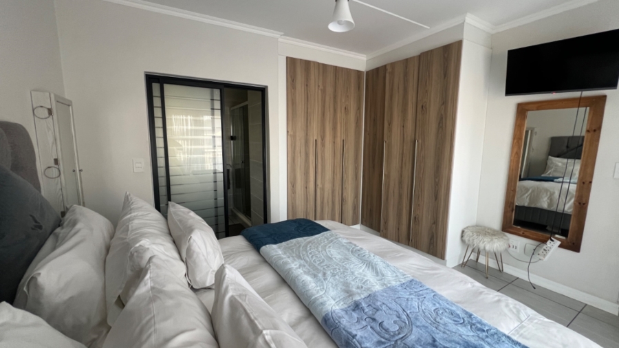 To Let 2 Bedroom Property for Rent in Waterfall Gauteng