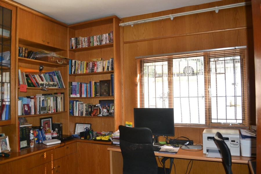 5 Bedroom Property for Sale in Northcliff Gauteng