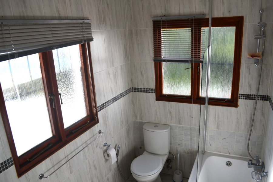 5 Bedroom Property for Sale in Northcliff Gauteng