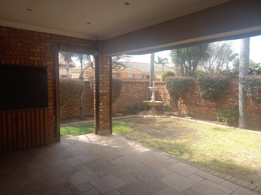 To Let 3 Bedroom Property for Rent in Ravenswood Gauteng