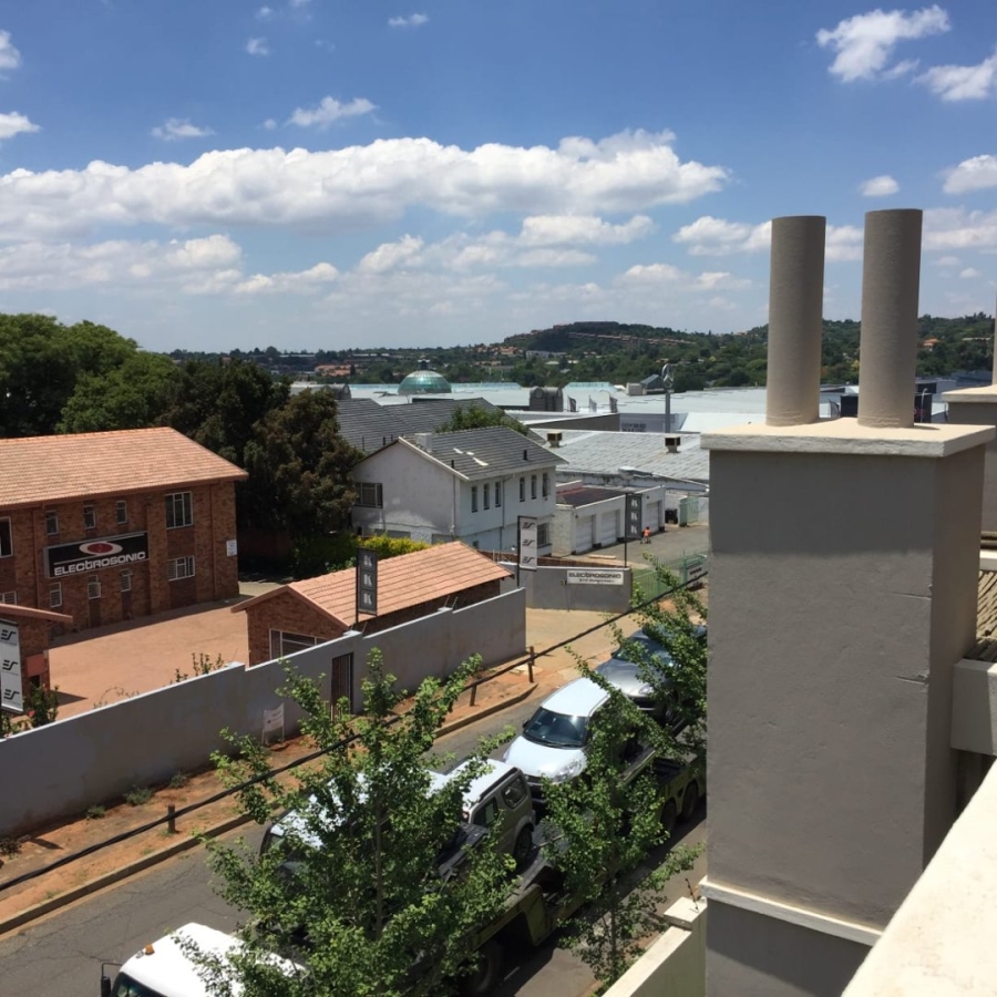 To Let 2 Bedroom Property for Rent in Blackheath Gauteng