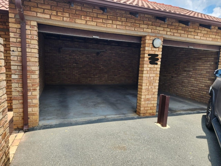 3 Bedroom Property for Sale in North Riding Gauteng