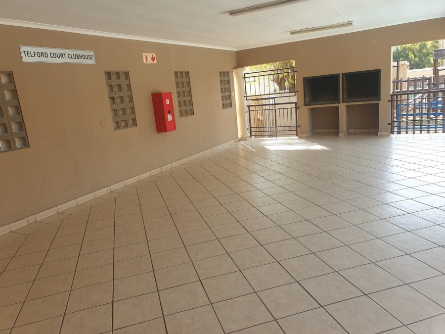 2 Bedroom Property for Sale in North Riding Gauteng