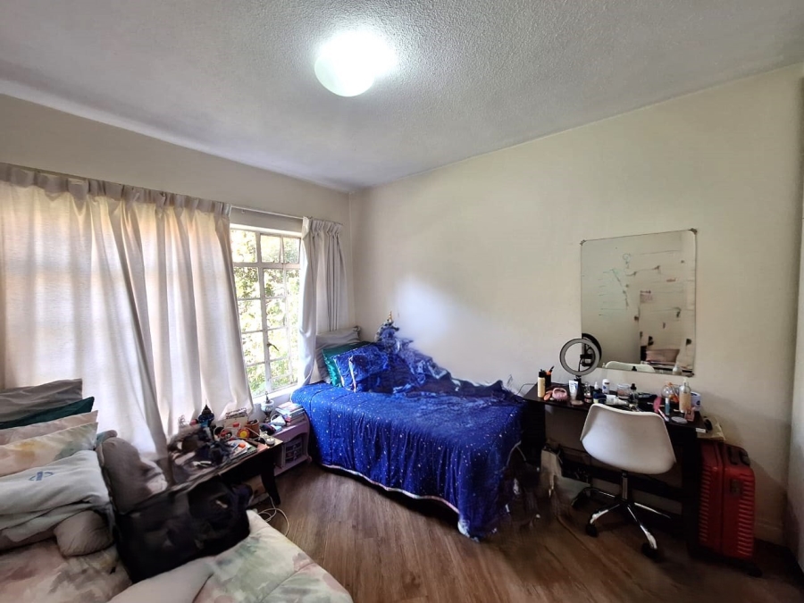 2 Bedroom Property for Sale in Bryanston East Gauteng