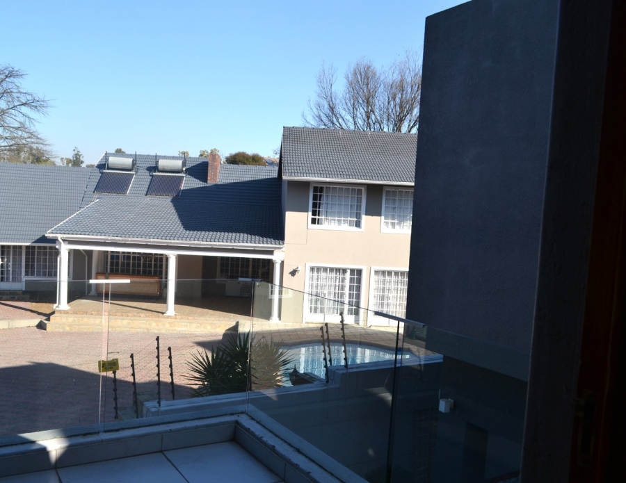 3 Bedroom Property for Sale in Bryanston East Gauteng