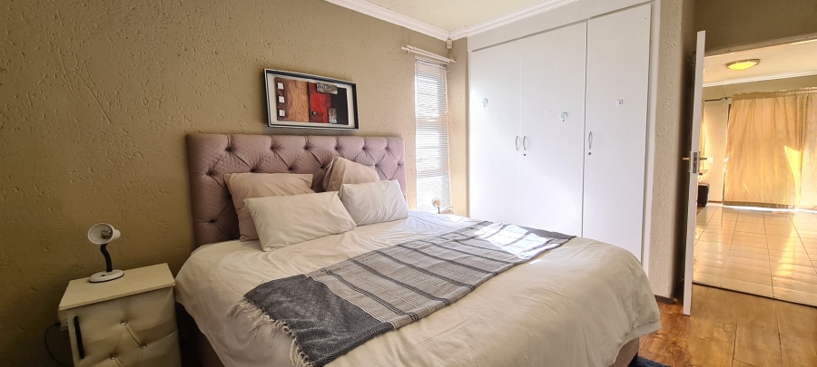 1 Bedroom Property for Sale in Morningside Gauteng