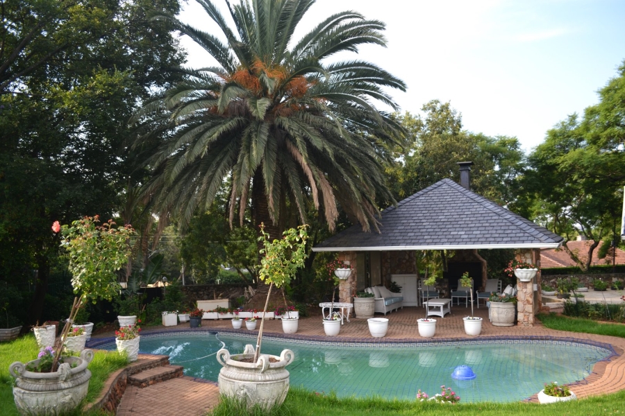 6 Bedroom Property for Sale in Blackheath Gauteng