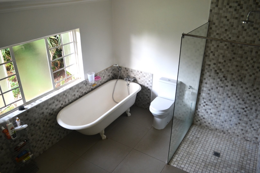 6 Bedroom Property for Sale in Blackheath Gauteng