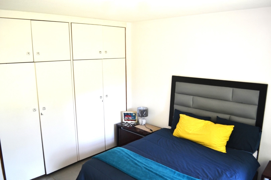 2 Bedroom Property for Sale in Bryanston East Gauteng