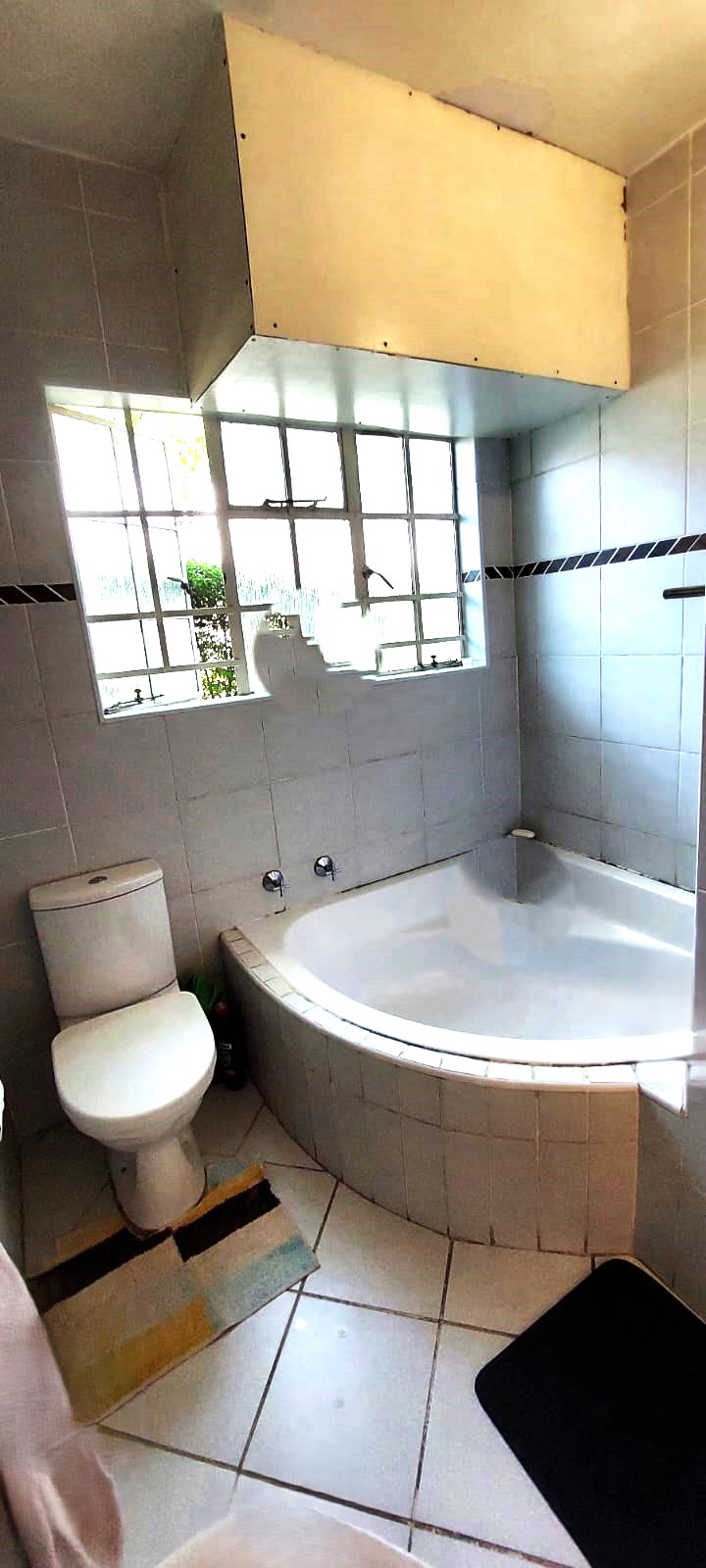 2 Bedroom Property for Sale in Bryanston East Gauteng